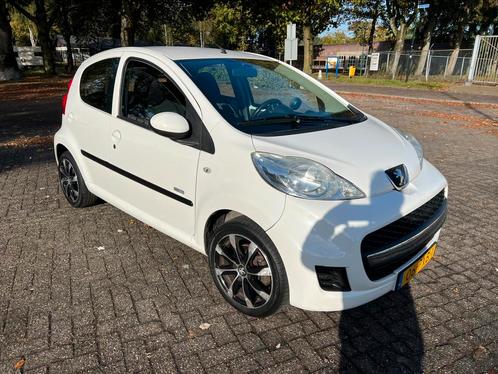 Peugeot 107 5DR 2011 Nwe Apk, koppeling, 4 banden  enz