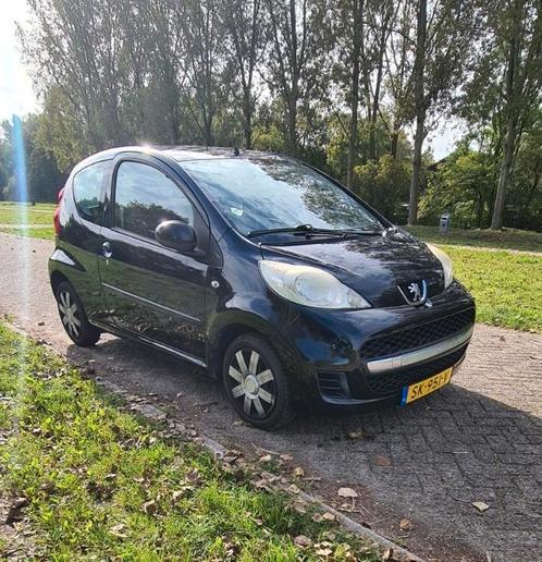 Peugeot 107 millesim 200 1.0 12V E-vti 68PK 3DR 2011 Zwart