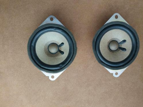 Peugeot 107 speakers