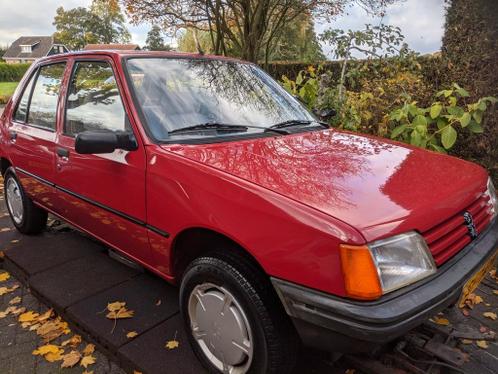 Peugeot 205 1.4 GR S6 1987 Nieuw apk - nov.2024.