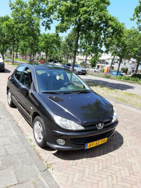 Peugeot 206 1.4 2006 Zwart fuloptin nieuw APK
