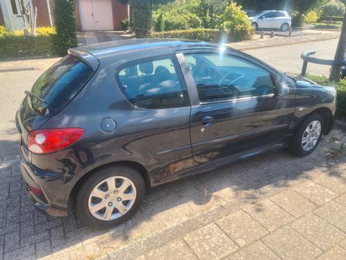 Peugeot 206 1.4 3D 2011 Grijs airco nieuwe apk