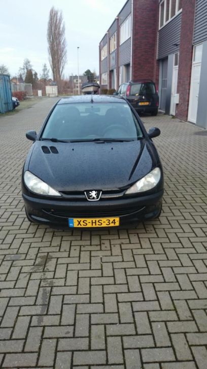 Peugeot 206 1.4 3D AUT 1999 Zwart