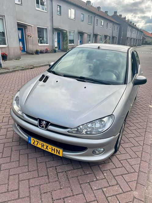 Peugeot 206 1.4 5D 2005 Grijs