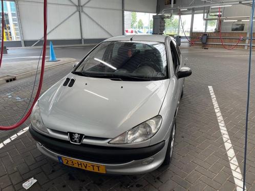 Peugeot 206 1.4 Benzine 5Deurs 2002 Grijs  Zilver