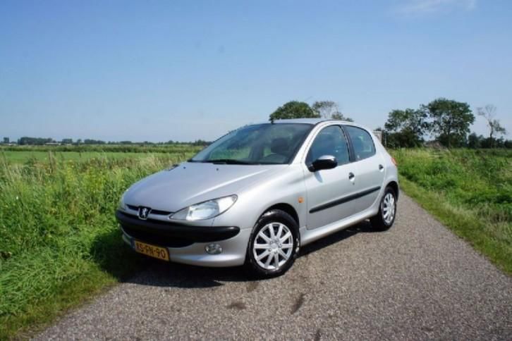 Peugeot 206 1.4 Gentry Airco 5drs Automaat (bj 1999)