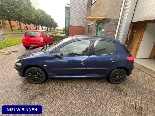 Peugeot 206 1.4 Gentry APK TM 31012024 KM 187892 NAP  AIR