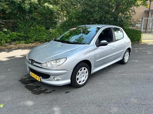 Peugeot 206 1.4 Gnration NETTE AUTO RIJD EN SCHAKELT TOP