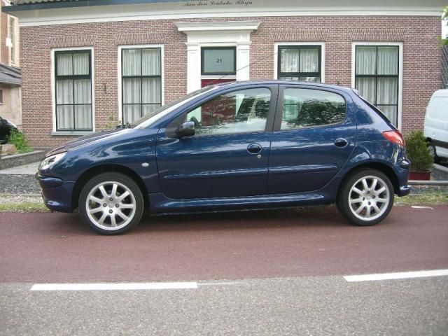 Peugeot 206 1.4 One-line in nieuwstaat 106039 kilomtr NAP