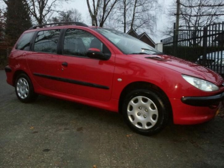 Peugeot 206 1.4 SW Popart 2004 Rood