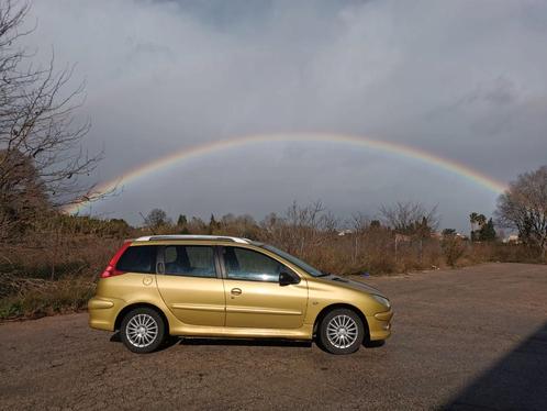 Peugeot 206 1.4 SW X-line 2003 Geel