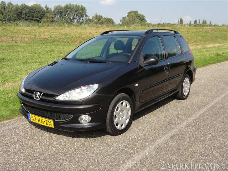 Peugeot 206 1.4 SW XS AIRCO  goede staat