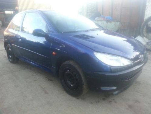 PEUGEOT 206 1.4 van 1998 VOOR ONDERDELEN