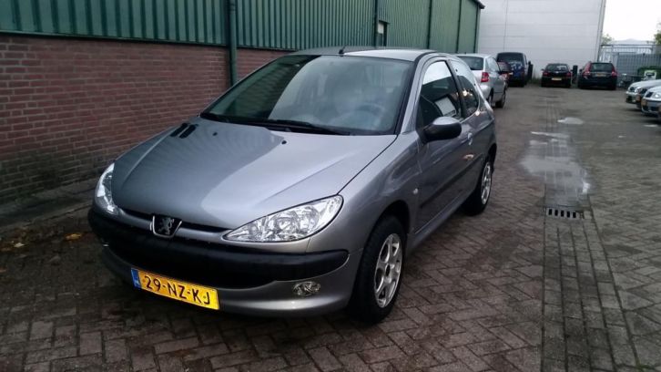 Peugeot 206 1.4 X-line