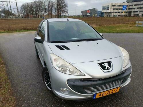 Peugeot 206 1.4 XS Sportpakket amp Airco (Weinig Kilometers)