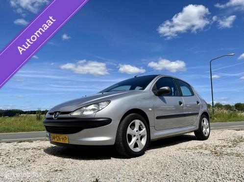 Peugeot 206 1.4 XT, 116.000 km Automaat, Zuinig, 5 deurs