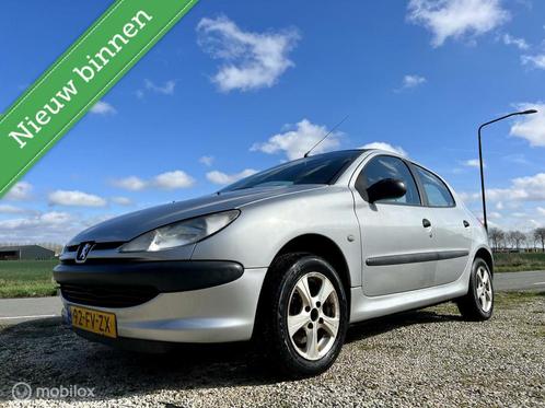 Peugeot 206 1.4 XT, BJ 2000, APK, Zuinig, 5 deurs, NAP