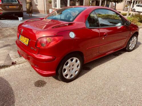 Peugeot 206 1.6 16V CC 2003 Rood