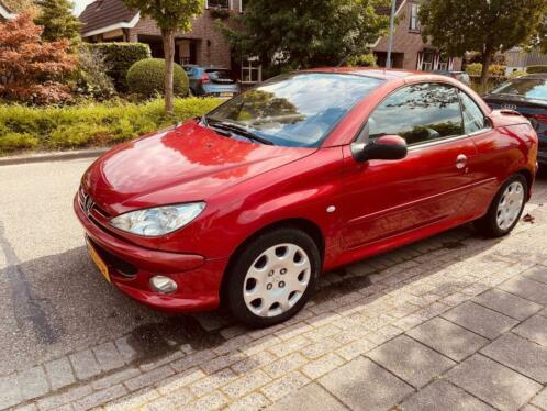 Peugeot 206 1.6 16V CC 2003 Rood