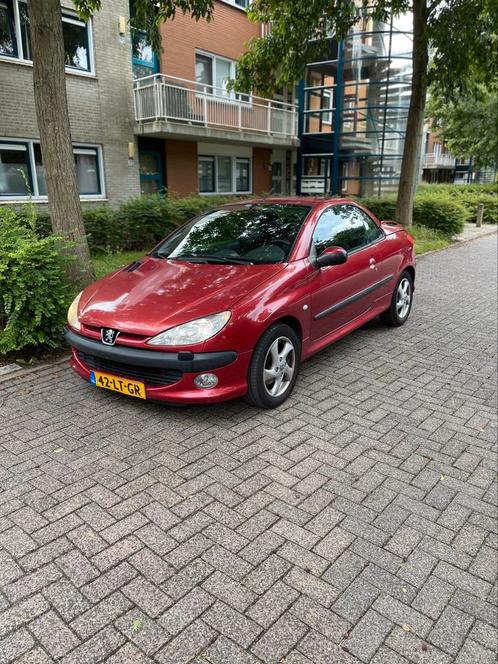 Peugeot 206 1.6 16V CC 2003 Rood