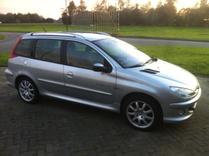 Peugeot 206 1.6 16V SW 2003 Grijs