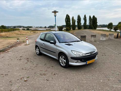 Peugeot 206 1.6 XS cruisecontrol stoelverwarming airco