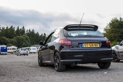 Peugeot 206 gecleande achterbumper