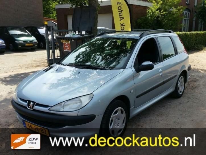 Peugeot 206 SW 1.4 x-line (bj 2002)