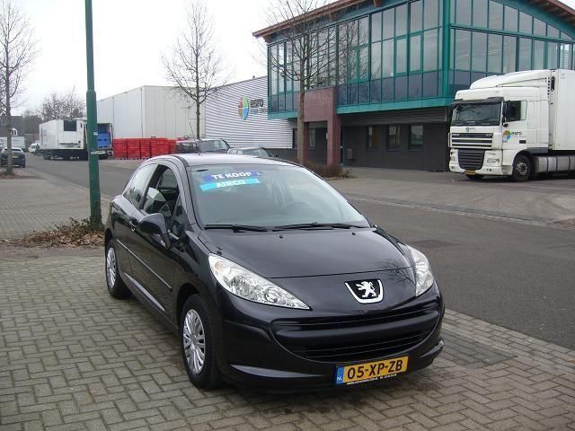 Peugeot 207 1.4 16V X-LINE 3 DEURS  AIRCO (bj 2007)