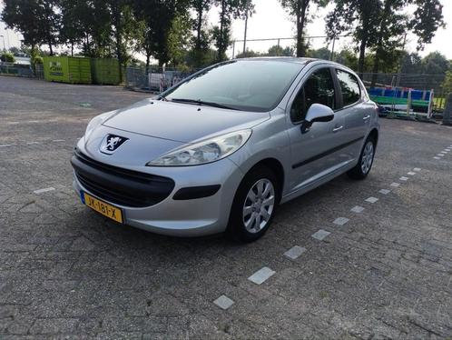 Peugeot 207 1.4 2006 met nieuwe apk