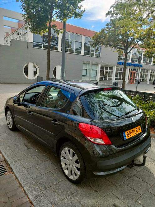 Peugeot 207 1.4 5DRS 2010 Zwart 220000Nap