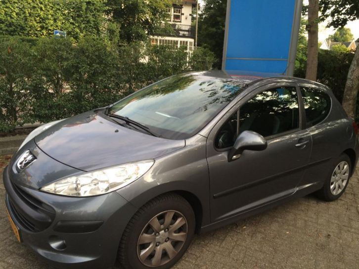 Peugeot 207 1.4 VTI 16V 3DRS 2008 Grijs