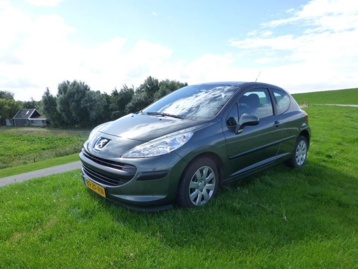 Peugeot 207 1.4 VTI 16V 3DRS 2008 Grijs