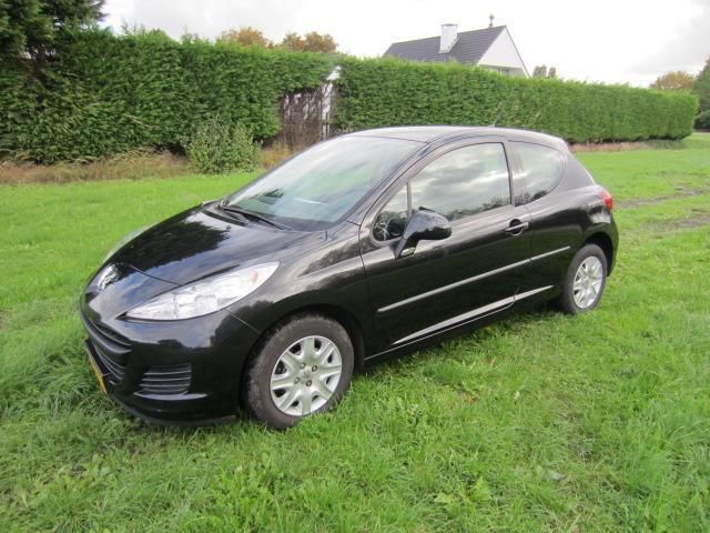 Peugeot 207 1.4 VTI 16V 3DRS 2010 Zwart