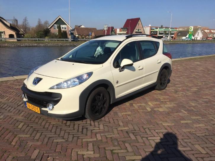 Peugeot 207 1.4 VTI 16V SW Outdoor 2008 Beige