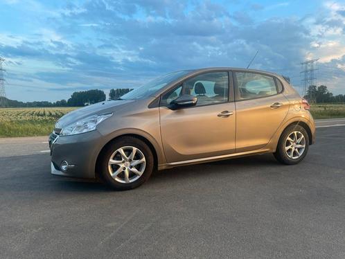 Peugeot 208 1.2 automaat 2e eigenaar 52.048 km