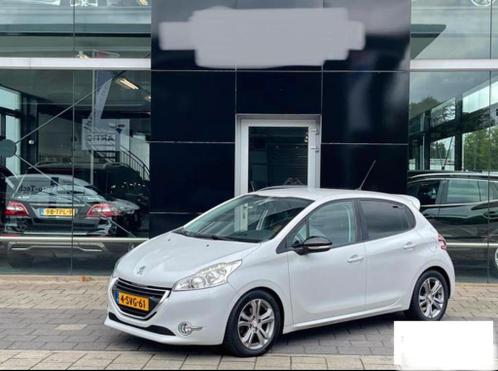 Peugeot 208 1.2 VTI 60KW82PK 5-D 2013 Wit