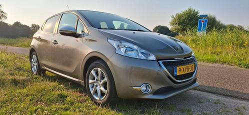 Peugeot 208 1.2 VTI 60KW82PK 5-D 2014 Grijs