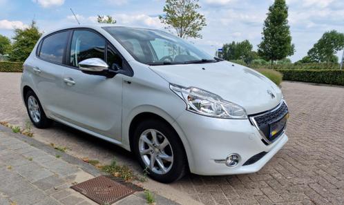 Peugeot 208 1.2 VTI 60KW82PK 5-D 2014 Wit