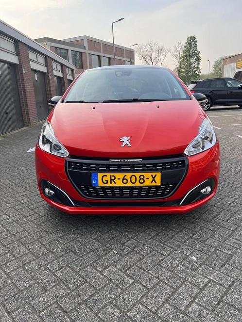 Peugeot 208 1.2 VTI 60KW82PK 5-D 2015