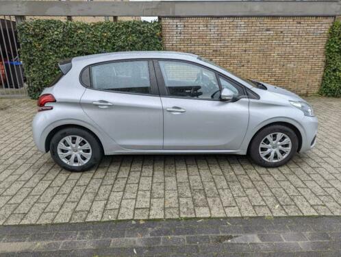Peugeot 208 1.2 VTI 60KW82PK 5-D 2016 Grijs