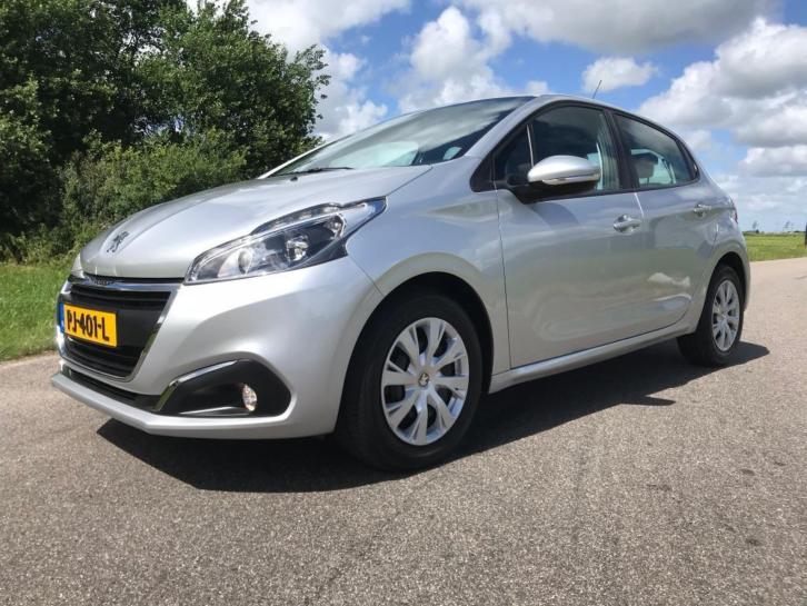 Peugeot 208 1.2 VTI 82PK 5-D 2016 CruiseStoelverwPDCLED