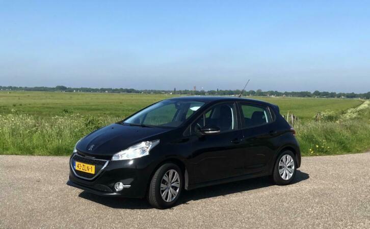 Peugeot 208 1.2 VTi 82PK 5D (102g) 2013 Zwart