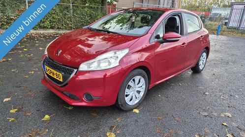 Peugeot 208 1.2 VTi Access ZEER NETTE AUTO RIJDT EN SCHAKELT