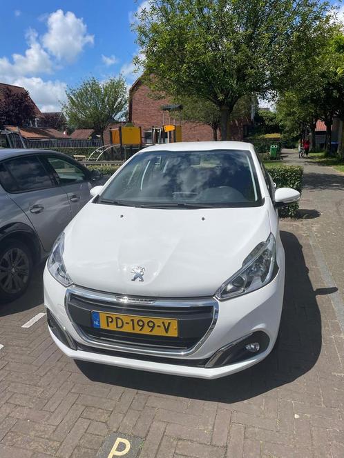 Peugeot 208 1.2 VTI Blue Lion 60KW82PK 5-D 2017 Wit