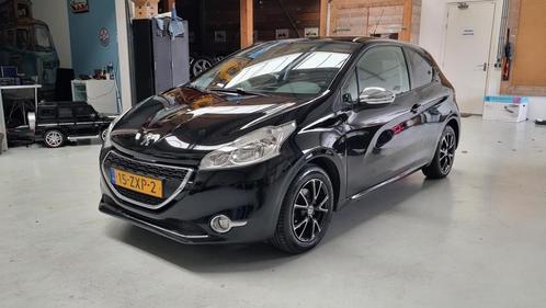 Peugeot 208 1.2 VTi Envy Navi, Bluetooth, LMV, NAP....