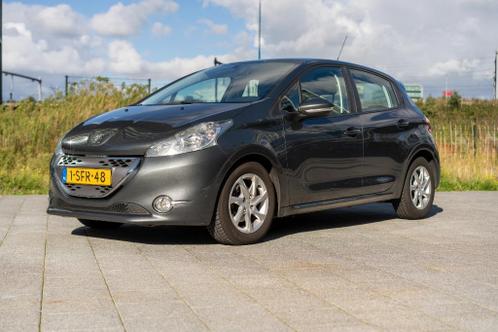 Peugeot 208 1.4 E-hdi 50KW68PK 2-TR 5-D 2013 Grijs