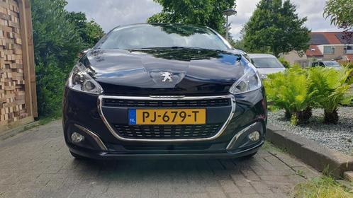 Peugeot 208 1.6 HDI 73KW 5-D 2017 Zwart, euro 6 - 109DKM....