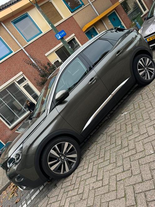 Peugeot 3008 1.2 Puretech 130pk SampS EAT 2019 Grijs