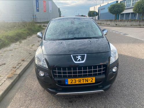 Peugeot 3008 Blue lease Executive 1.6 zwart